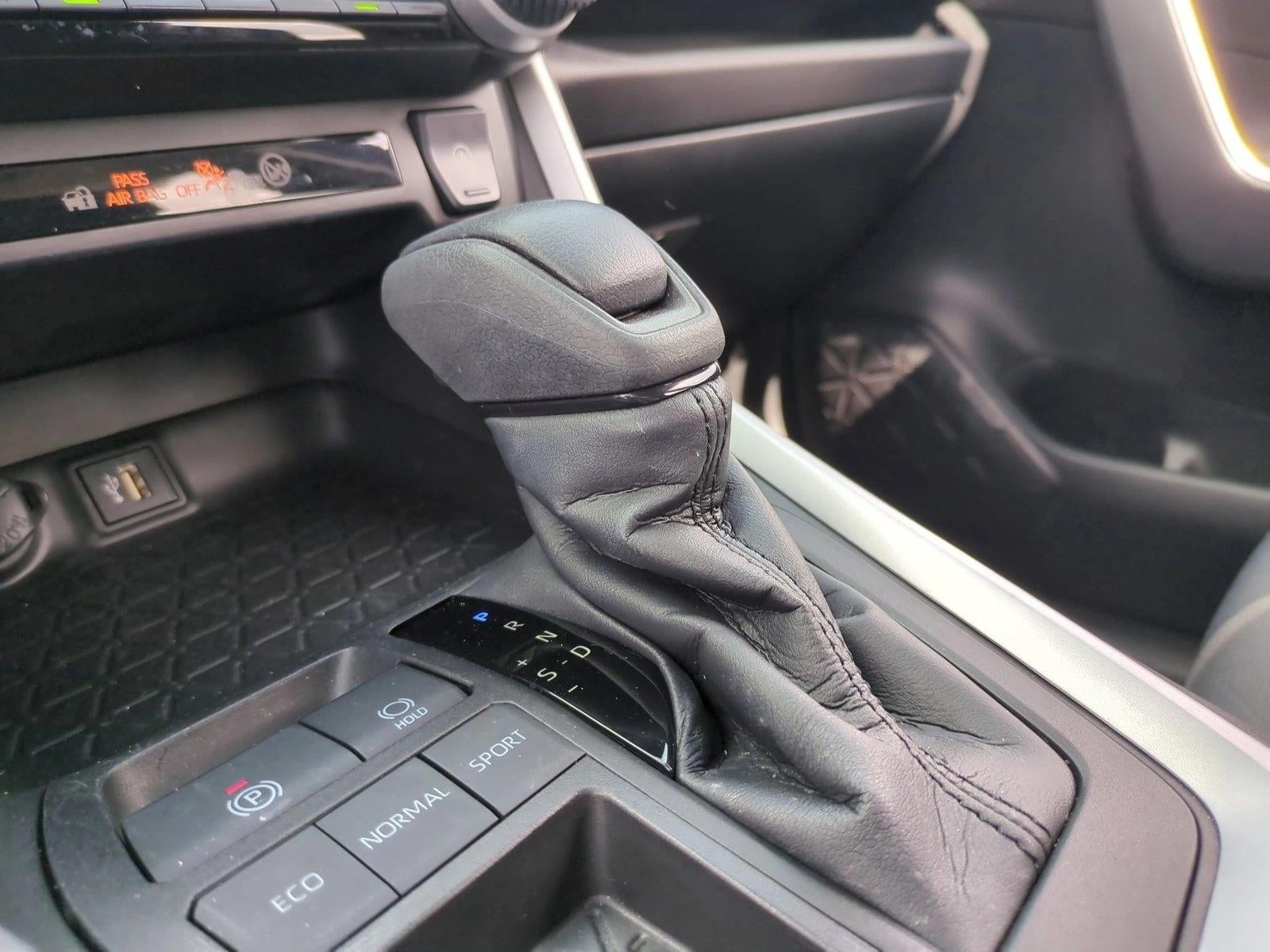 2023 Toyota RAV4 XLE FWD (GS)
