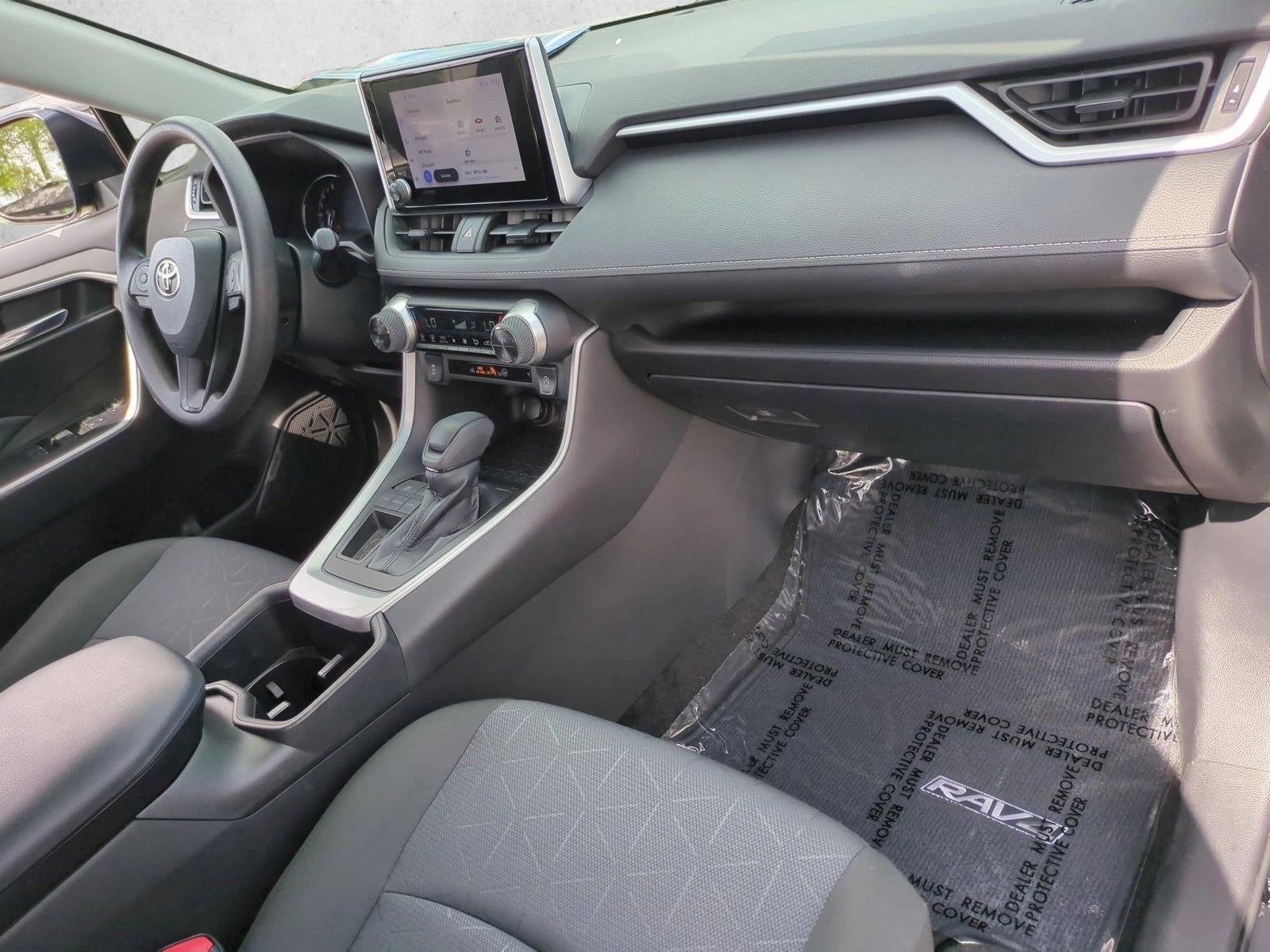 2023 Toyota RAV4 XLE FWD (GS)