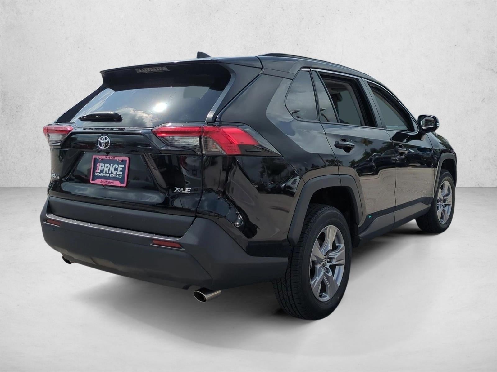 2023 Toyota RAV4 XLE FWD (GS)
