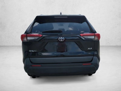 2021 Toyota RAV4 XLE FWD (GS)