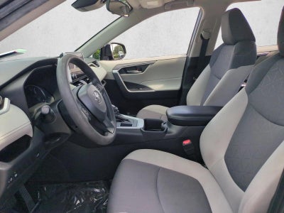 2024 Toyota RAV4 XLE FWD (Natl)