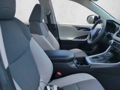 2024 Toyota RAV4 XLE FWD (Natl)