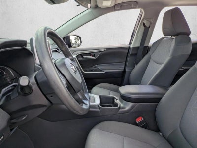 2024 Toyota RAV4 XLE FWD (GS)