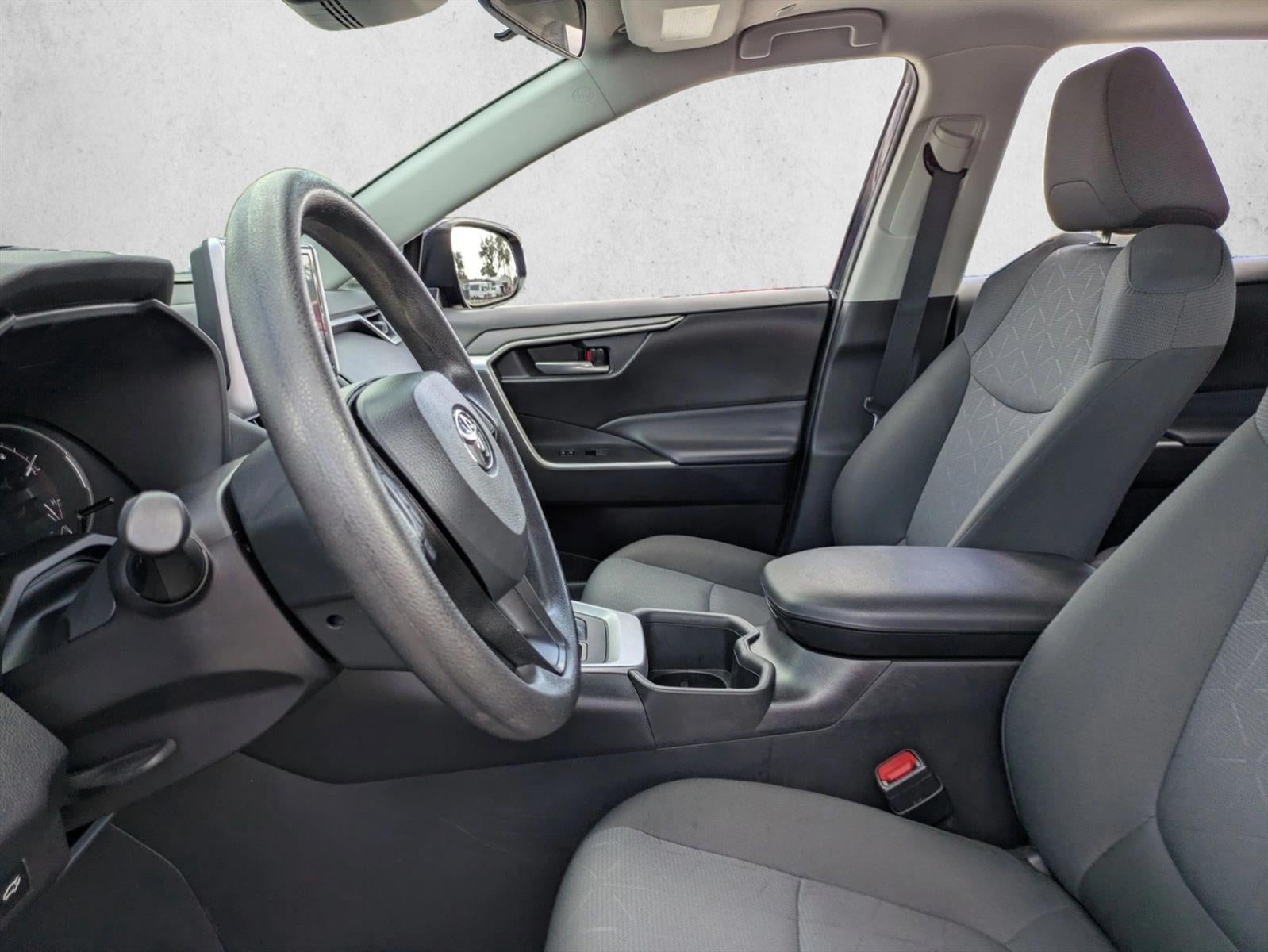 2024 Toyota RAV4 XLE FWD (GS)