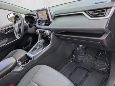 2024 Toyota RAV4 XLE FWD (GS)