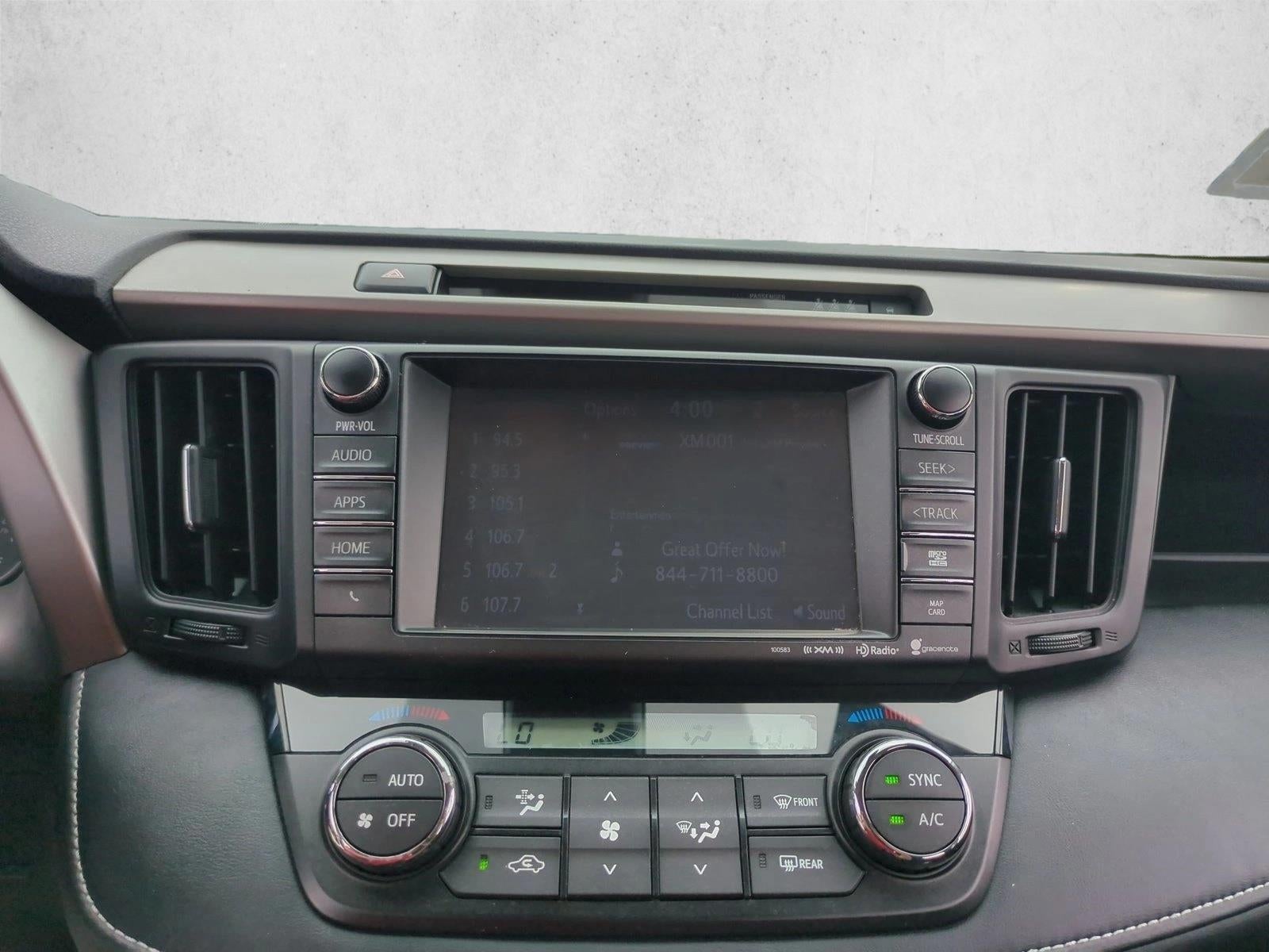 2017 Toyota RAV4 XLE FWD (GS)
