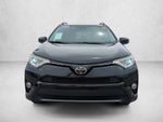 2017 Toyota RAV4 XLE FWD (GS)