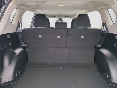 2017 Toyota RAV4 XLE FWD (GS)
