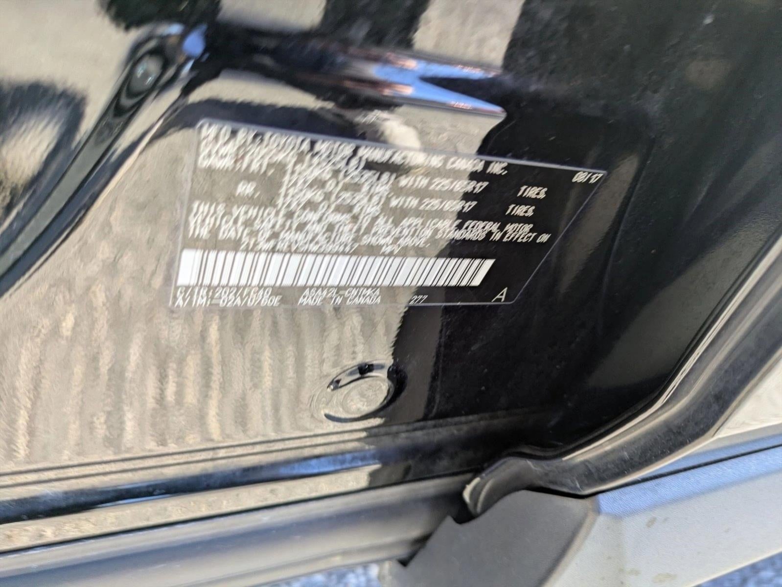 2017 Toyota RAV4 XLE FWD (GS)