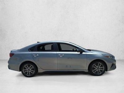 2022 Kia Forte GT-Line IVT