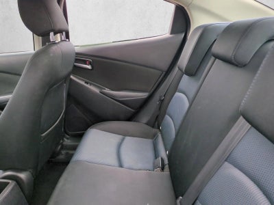 2017 Toyota Yaris iA Auto (Natl)