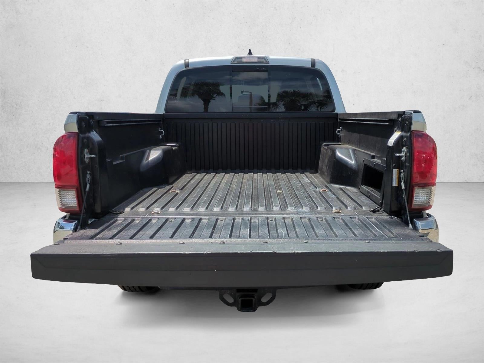 2023 Toyota Tacoma 2WD 2WD SR5 Double Cab 5' Bed V6 AT (GS)