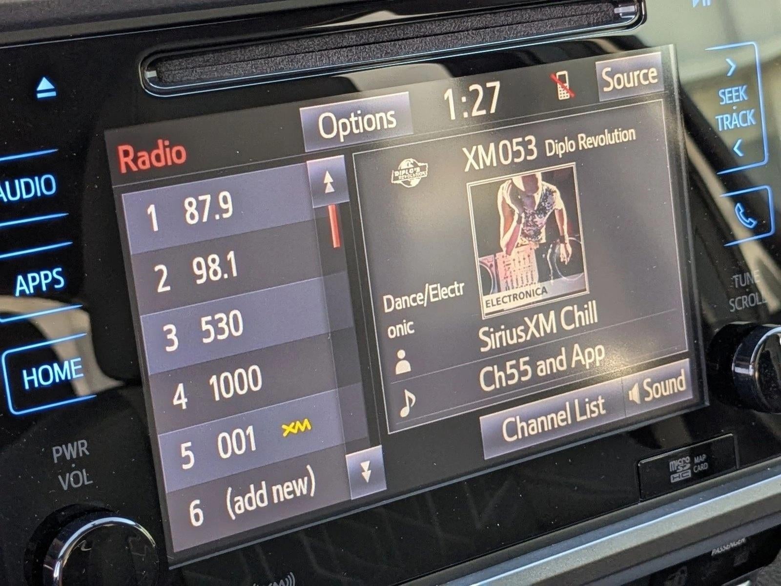 2017 Toyota Tacoma TRD Off Road Double Cab 5' Bed V6 4x2 AT (Natl)