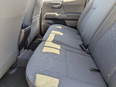 2017 Toyota Tacoma TRD Off Road Double Cab 5' Bed V6 4x2 AT (Natl)