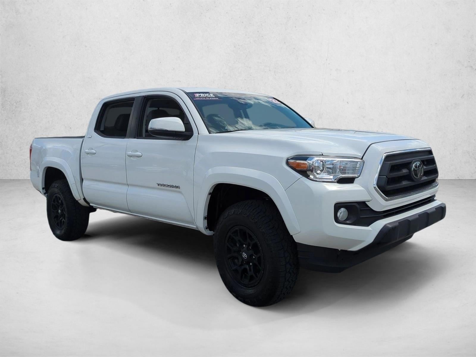 2022 Toyota Tacoma 2WD 2WD SR5 Double Cab 5' Bed V6 AT (GS)