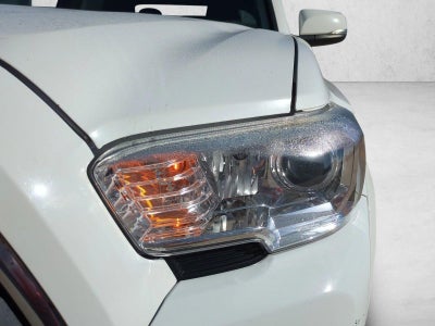 2022 Toyota Tacoma 2WD 2WD SR5 Double Cab 5' Bed V6 AT (GS)