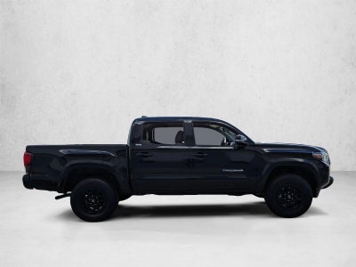 2022 Toyota Tacoma 2WD 2WD SR5 Double Cab 5' Bed V6 AT (GS)
