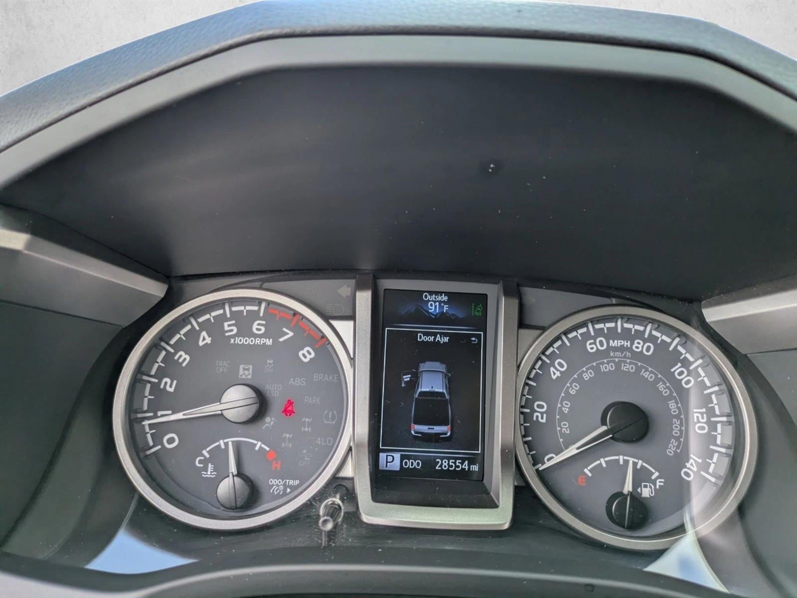 2023 Toyota Tacoma 2WD 2WD SR5 Double Cab 5' Bed V6 AT (GS)