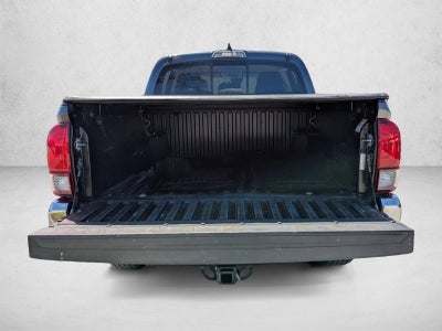 2023 Toyota Tacoma 2WD 2WD SR5 Double Cab 5' Bed V6 AT (GS)