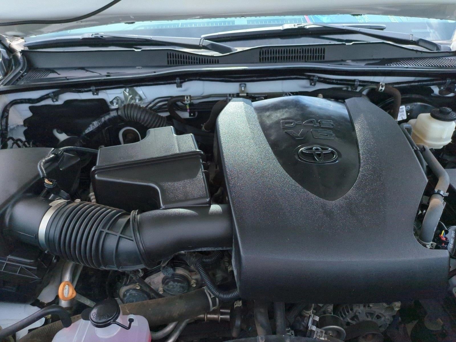 2023 Toyota Tacoma 4WD 4WD SR Double Cab 5' Bed V6 AT (GS)