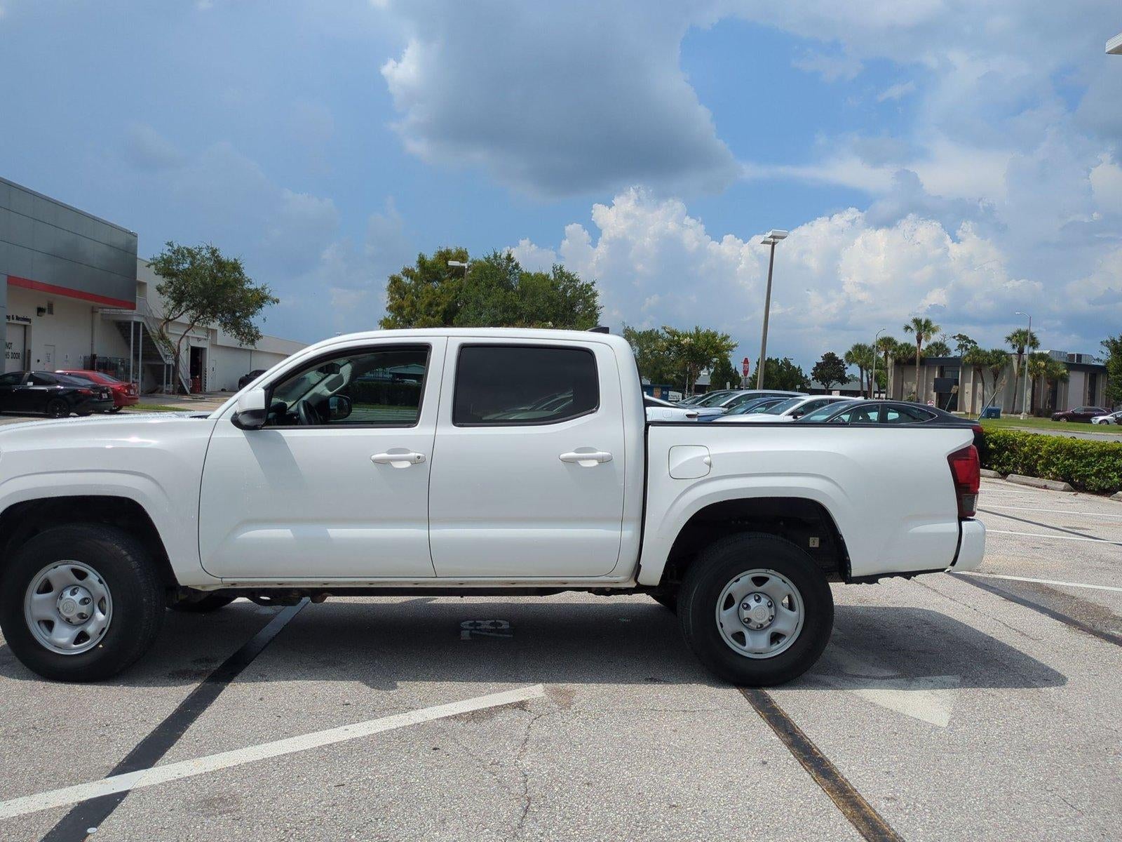 2023 Toyota Tacoma 4WD 4WD SR Double Cab 5' Bed V6 AT (GS)