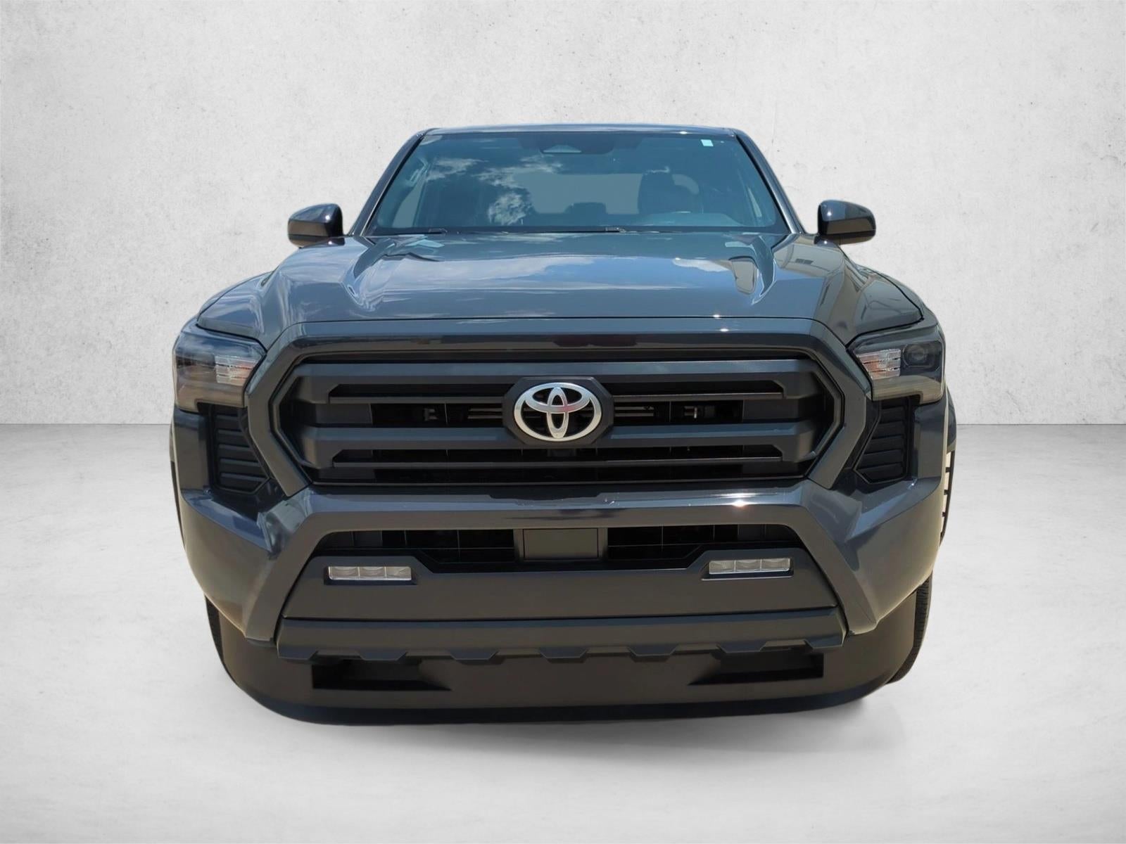 2025 Toyota Tacoma 2WD 2WD SR5 Double Cab 5' Bed AT (SE)