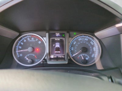 2022 Toyota Tacoma 2WD 2WD SR5 Double Cab 5' Bed I4 AT (SE)