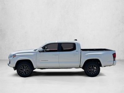 2022 Toyota Tacoma 2WD 2WD SR5 Double Cab 5' Bed V6 AT (GS)
