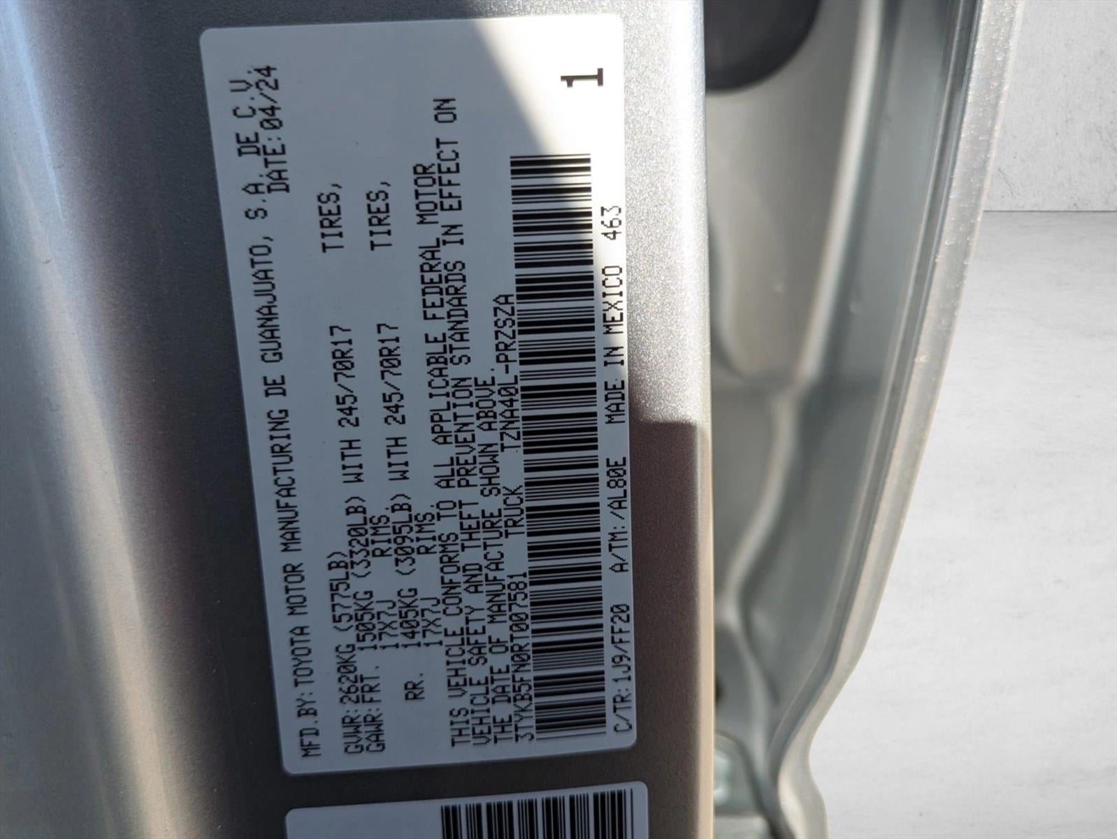 2024 Toyota Tacoma 2WD 2WD SR5 Double Cab 5' Bed AT (Natl)