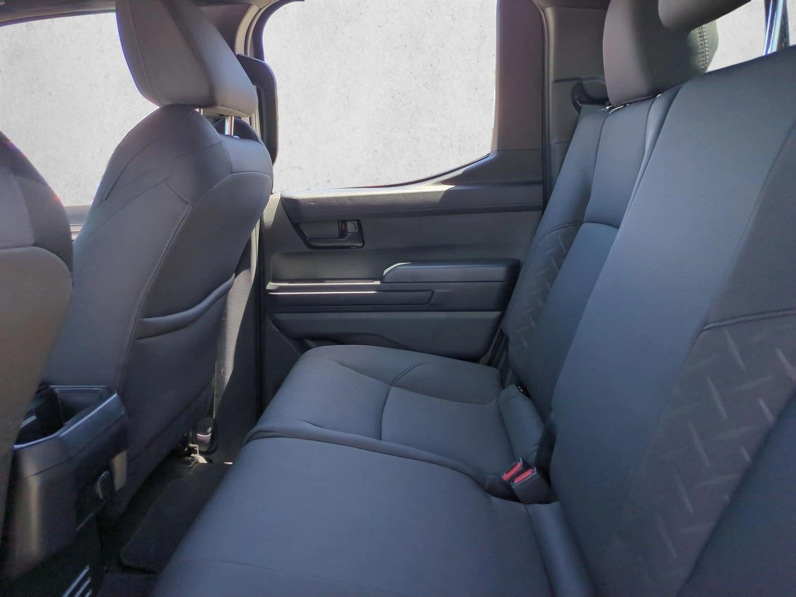 2024 Toyota Tacoma 2WD 2WD SR5 Double Cab 5' Bed AT (SE)