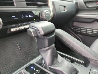 2024 Toyota Tacoma 2WD 2WD SR5 Double Cab 5' Bed AT (Natl)