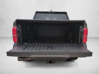 2024 Toyota Tacoma 2WD 2WD SR5 Double Cab 5' Bed AT (Natl)