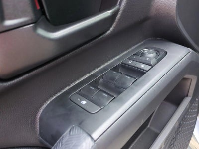 2025 Toyota Tacoma 2WD 2WD SR Double Cab 5' Bed AT (GS)