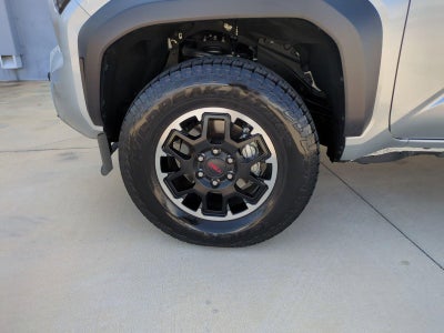 2024 Toyota Tacoma 4WD 4WD TRD Off Road Hybrid Double Cab 5' Bed AT (Natl)