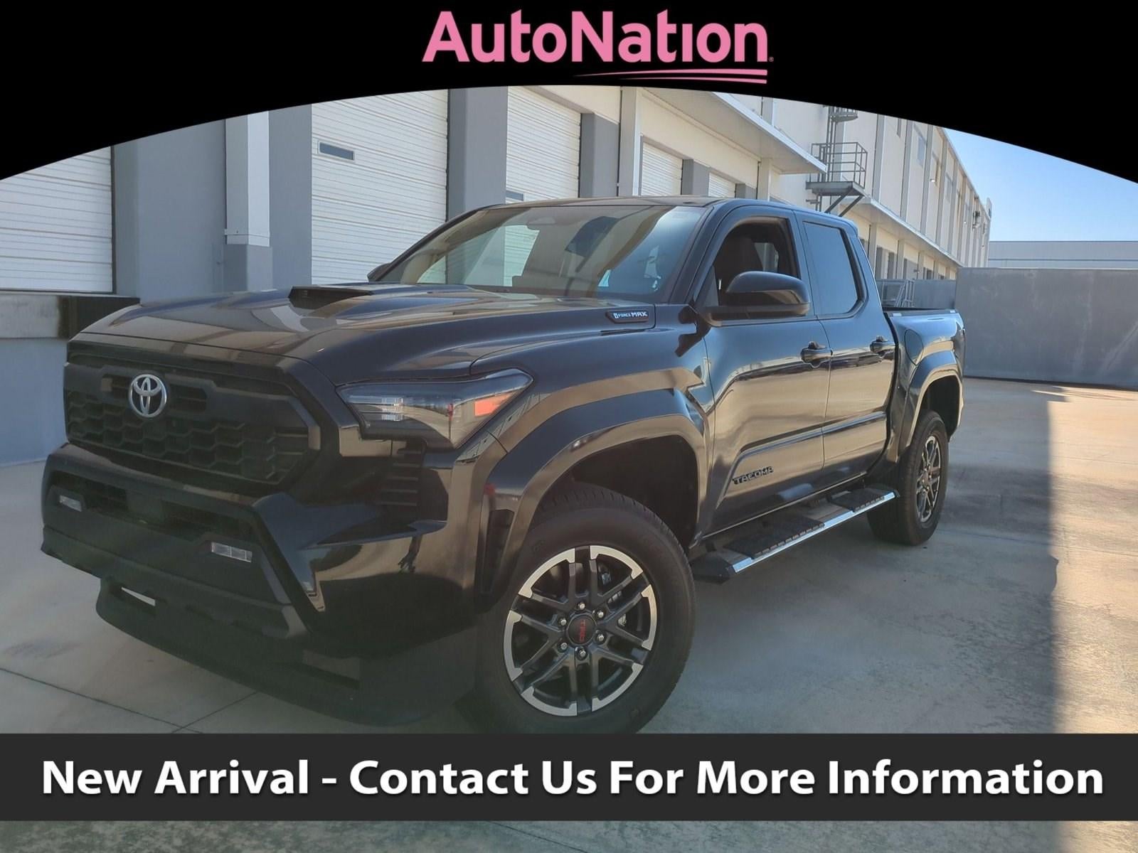 2025 Toyota Tacoma 4WD 4WD TRD Sport Hybrid Double Cab 5' Bed AT (Natl)
