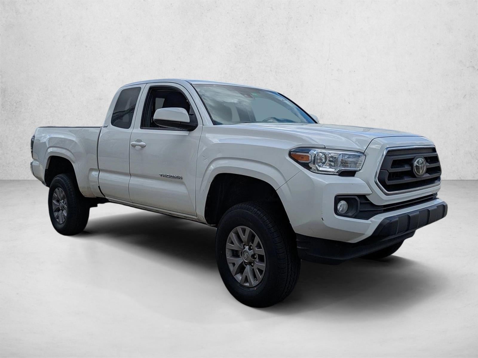 2022 Toyota Tacoma 2WD 2WD SR5 Access Cab 6' Bed I4 AT (Natl)