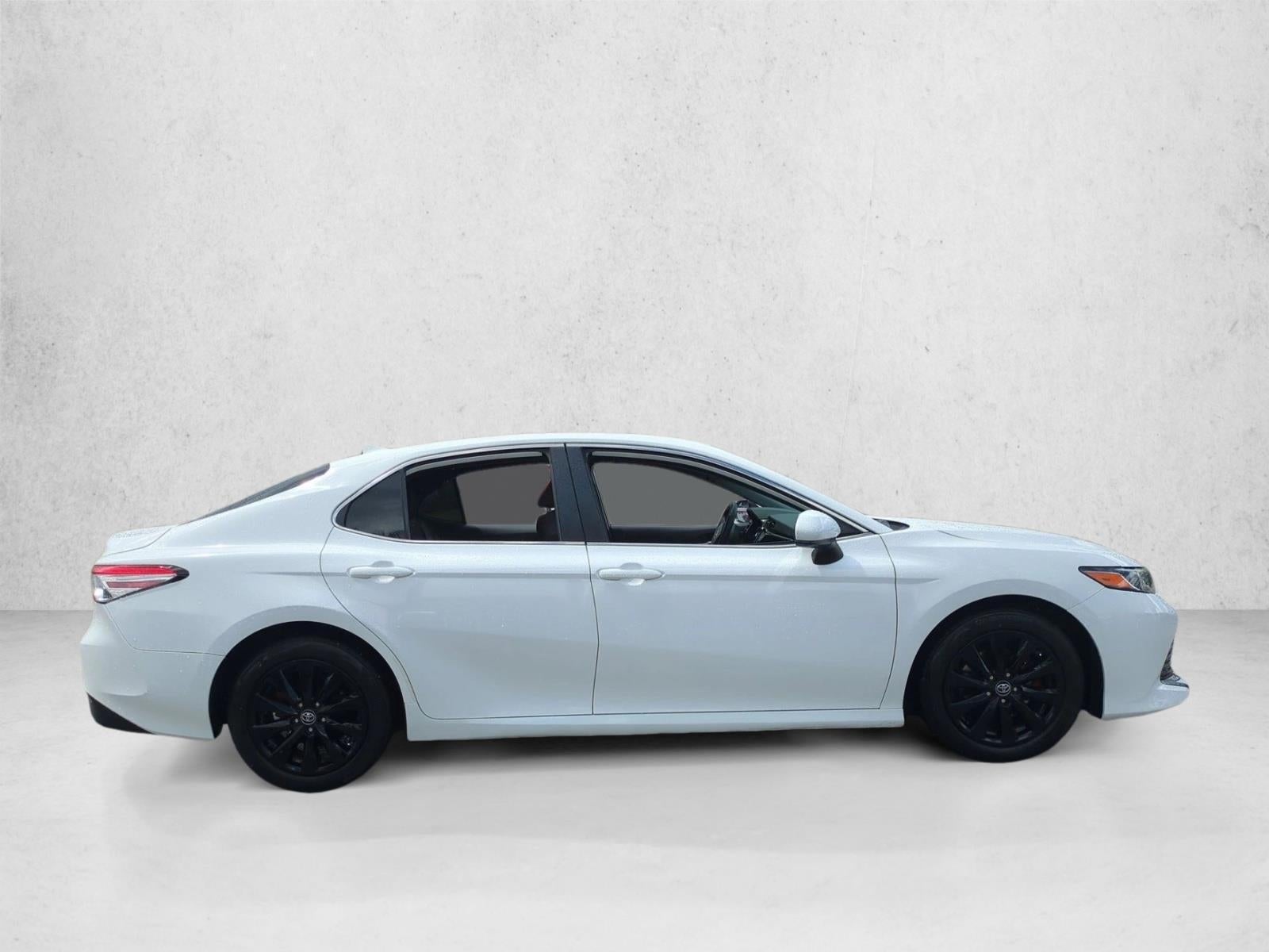 2019 Toyota Camry LE Auto (SE)