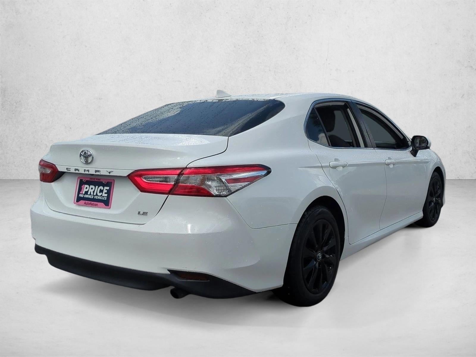 2019 Toyota Camry LE Auto (SE)