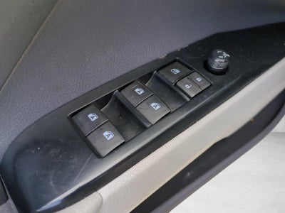 2019 Toyota Camry LE Auto (SE)