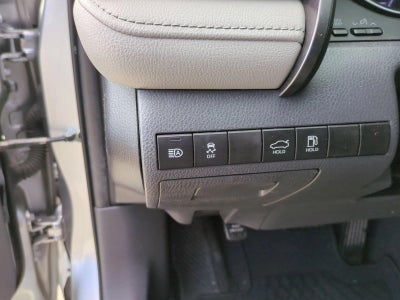 2019 Toyota Camry LE Auto (SE)