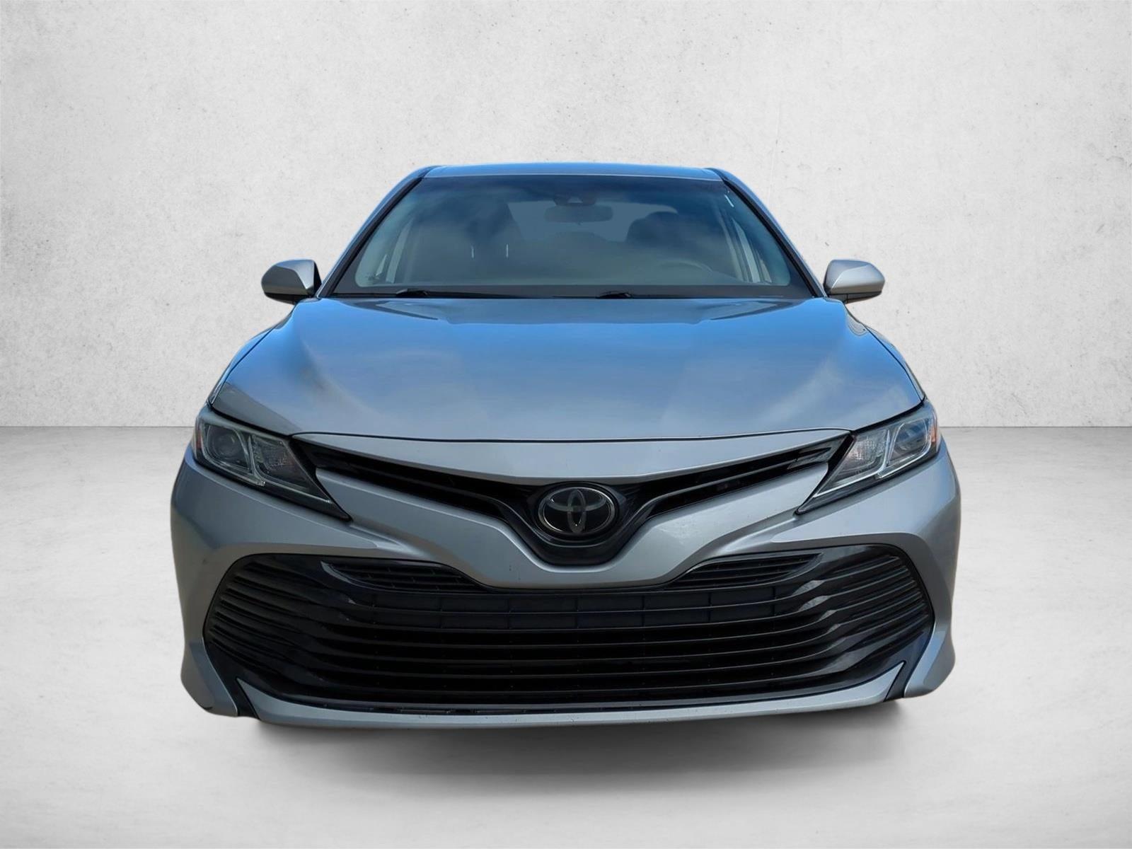 2019 Toyota Camry LE Auto (SE)