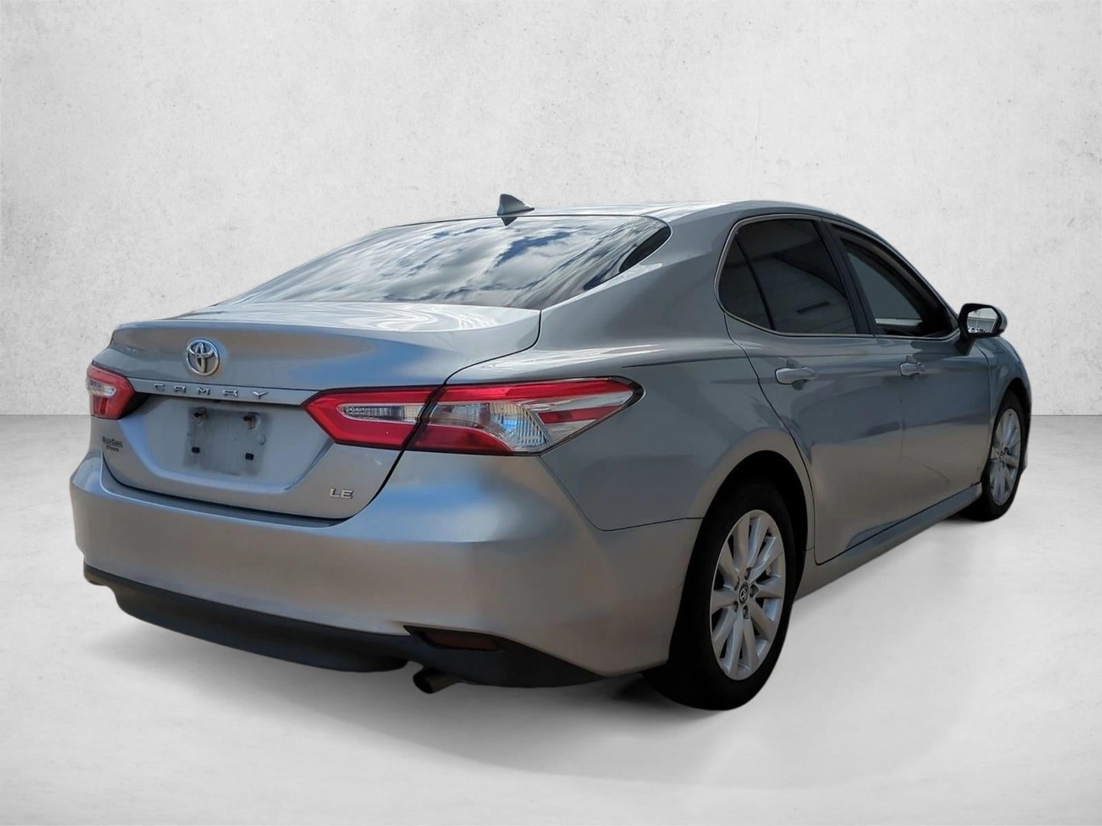 2019 Toyota Camry LE Auto (SE)