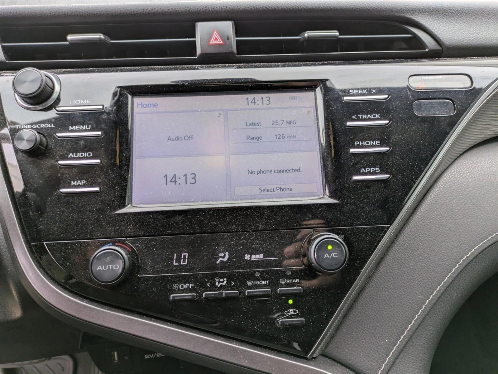 2019 Toyota Camry SE Auto (Natl)