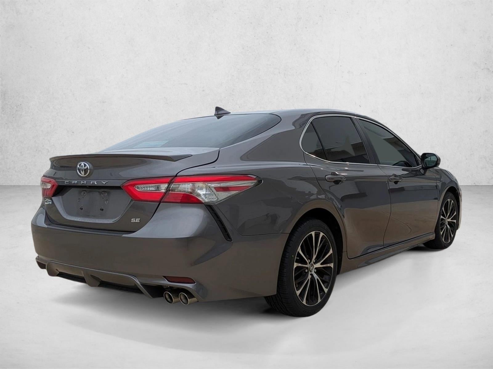 2019 Toyota Camry SE Auto (Natl)