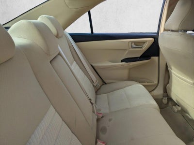 2017 Toyota Camry LE Auto (SE)