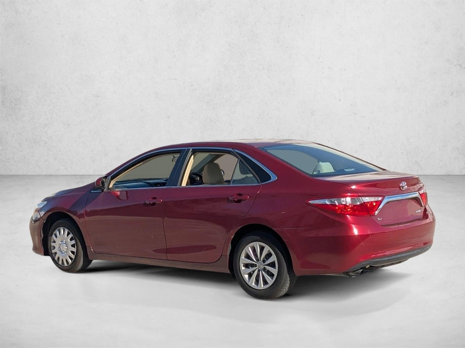 2017 Toyota Camry LE Auto (SE)
