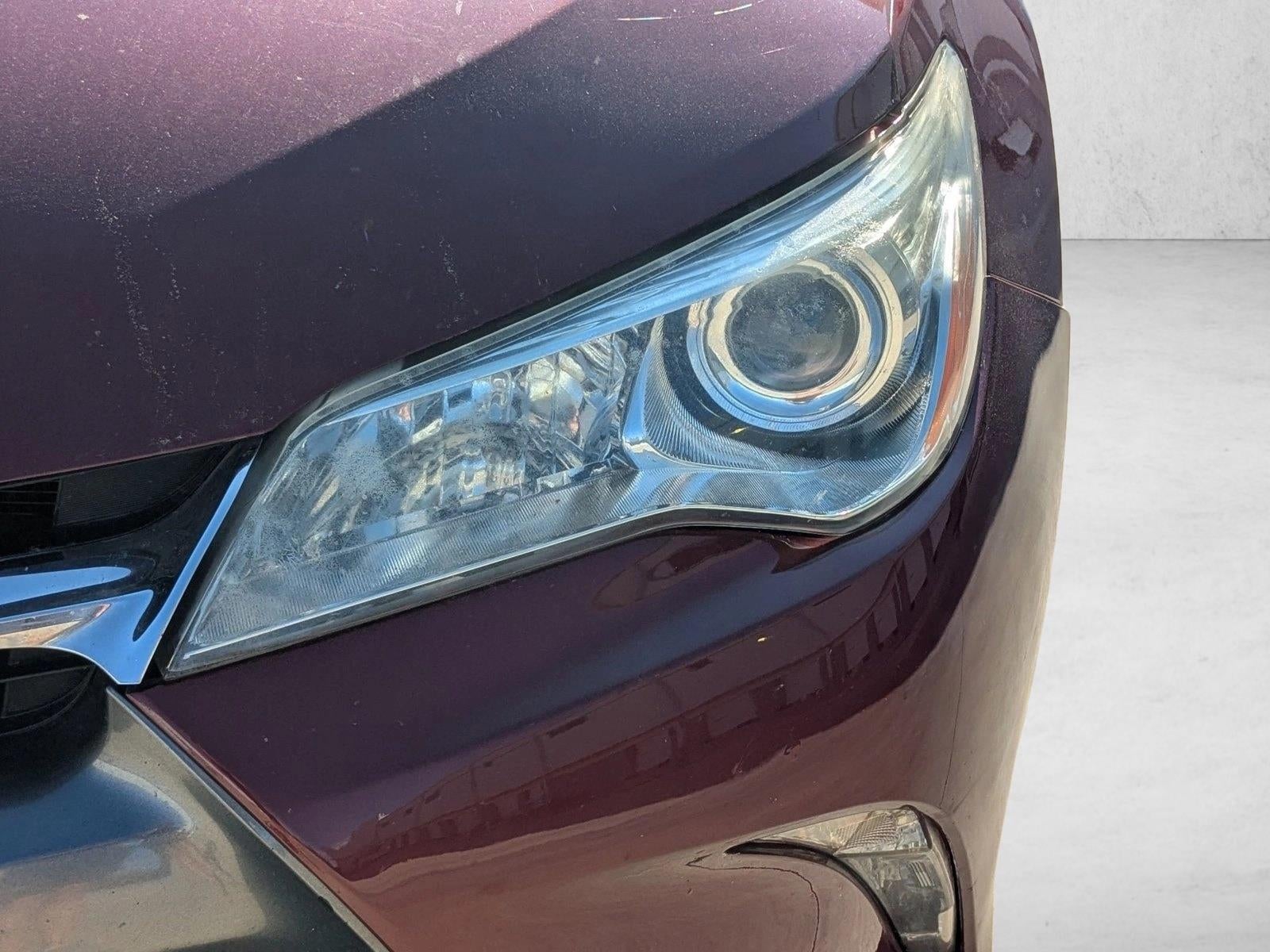 2017 Toyota Camry LE Auto (SE)