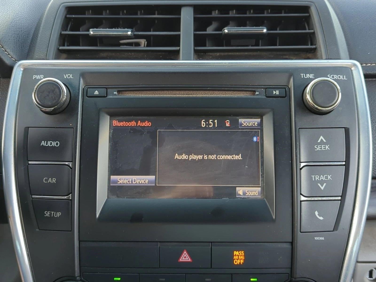 2015 Toyota Camry 4dr Sdn I4 Auto LE (SE)
