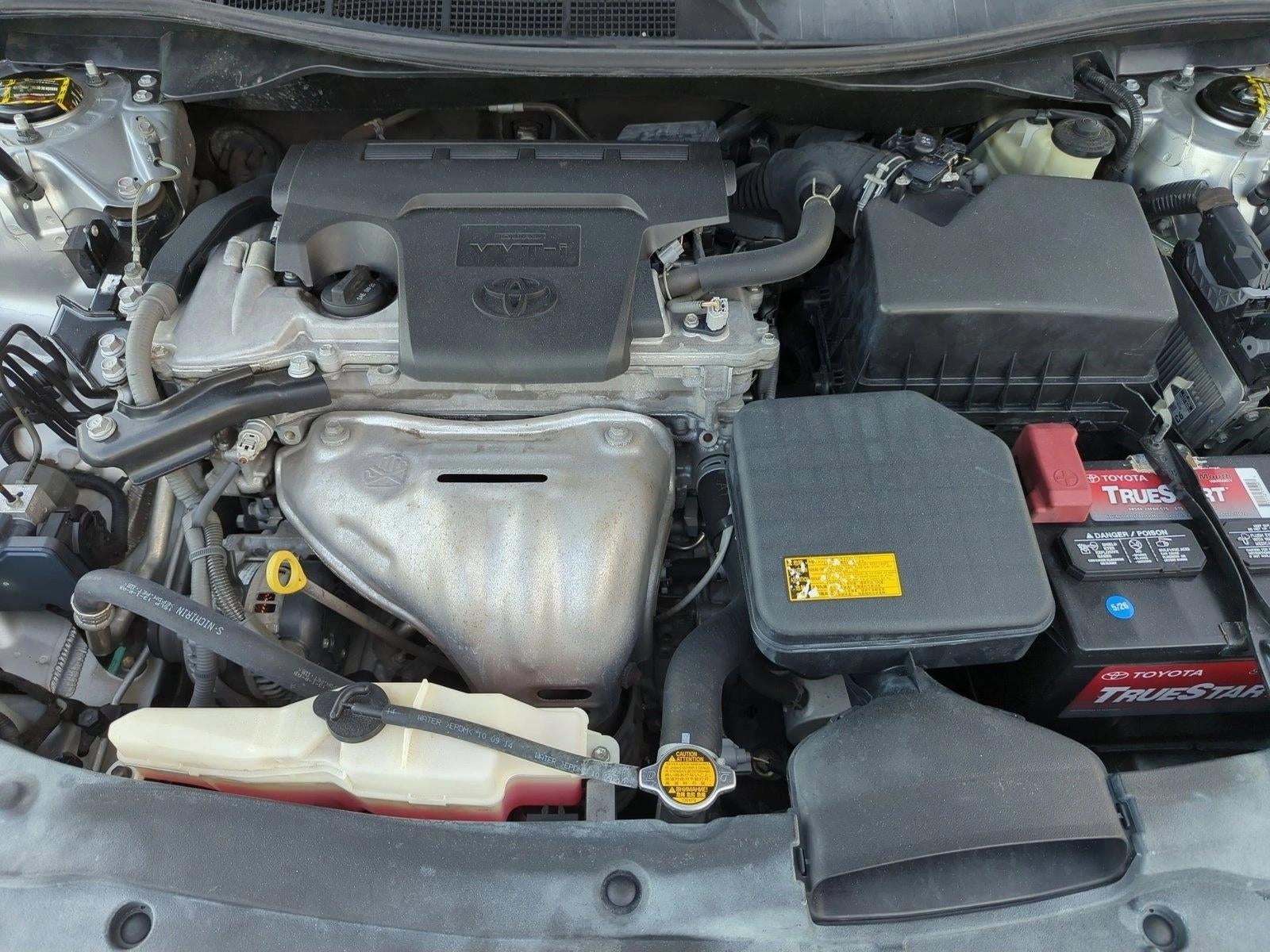 2015 Toyota Camry 4dr Sdn I4 Auto LE (SE)