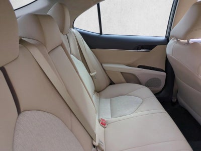 2020 Toyota Camry LE Auto (SE)